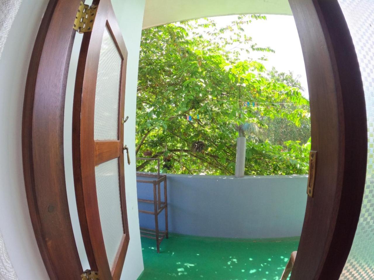 Hotel New Star Light Mirissa Exterior foto